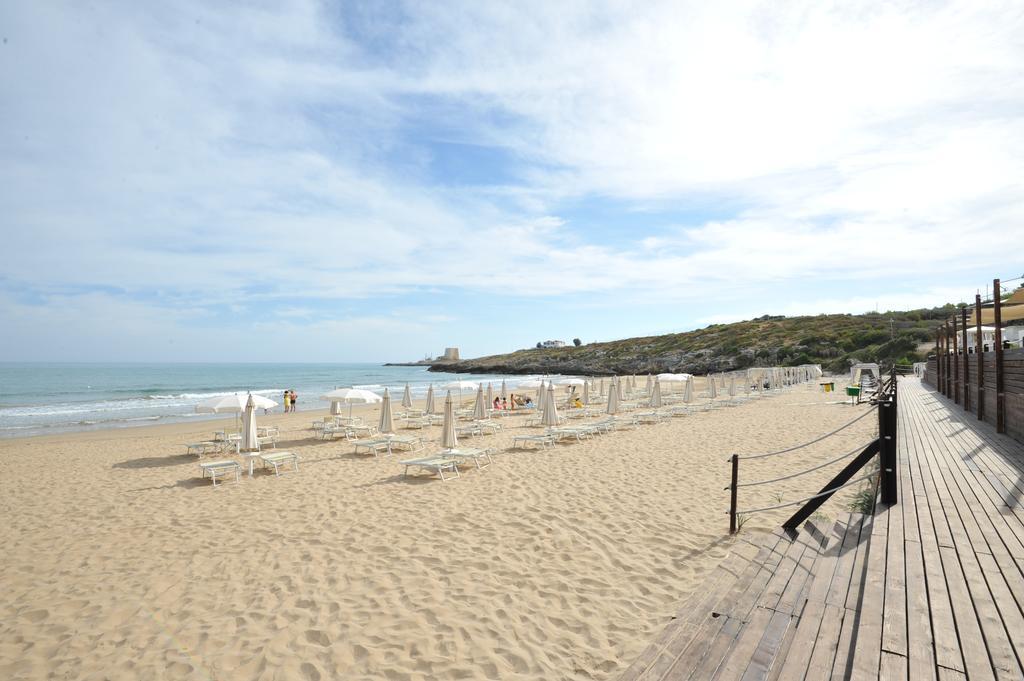 Valtur Baia Del Gusmay Beach Resort Peschici Exterior photo