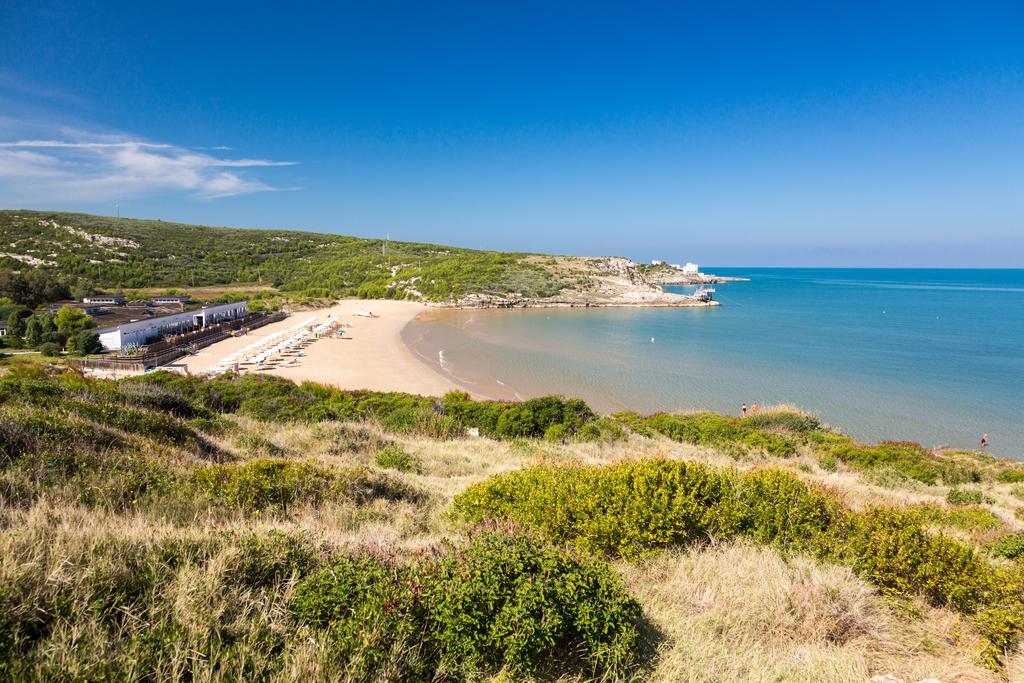 Valtur Baia Del Gusmay Beach Resort Peschici Exterior photo